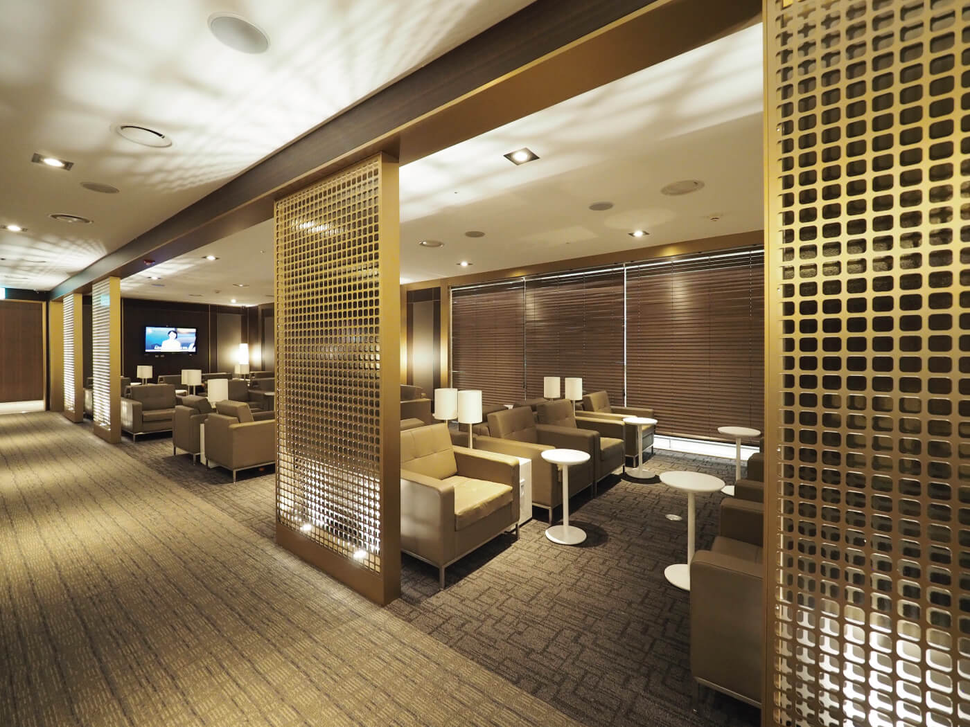 Skyhub Lounge East