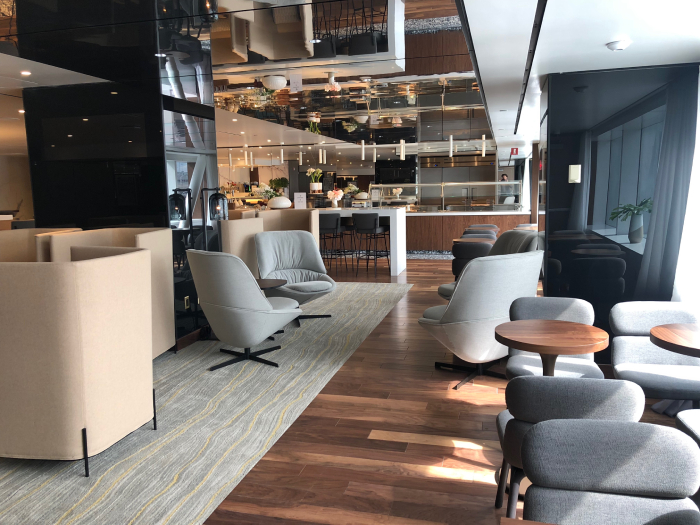 Primeclass Lounge T1 